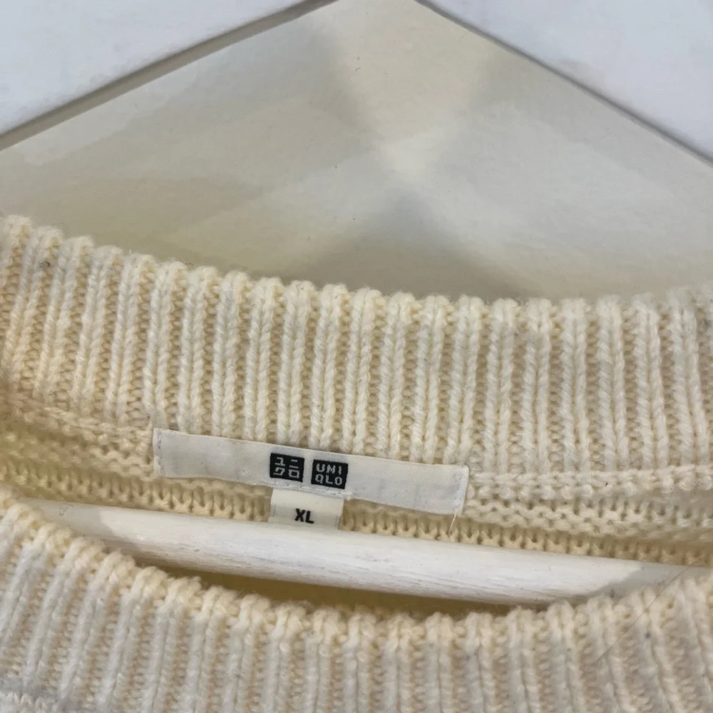 Uniqlo Cream Cable Knit Sweater (a classic “RORY” sweater!) - Picture 2 of 2